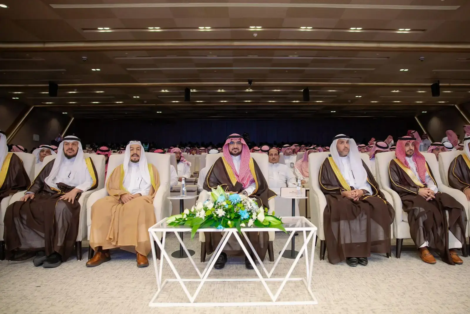 UQU President sponsors the Applied College Ceremony "Harmonization, Partnership and Professionalization"