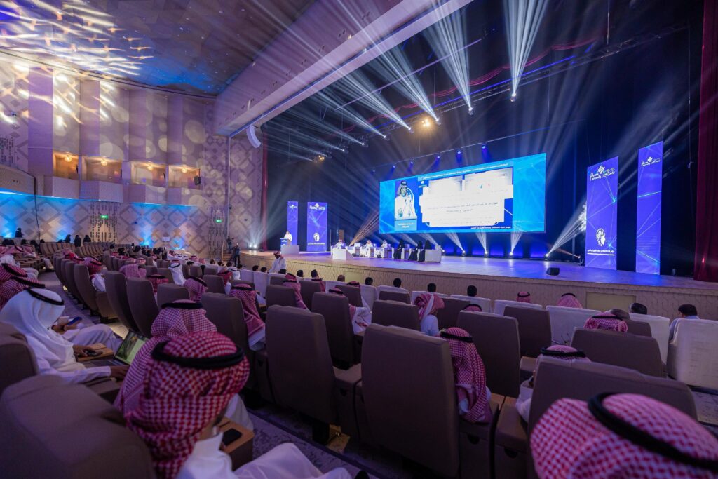 ختام مؤتمر «الذكاء الاصطناعي وصناعة التغيير في التعليم» بالجامعة