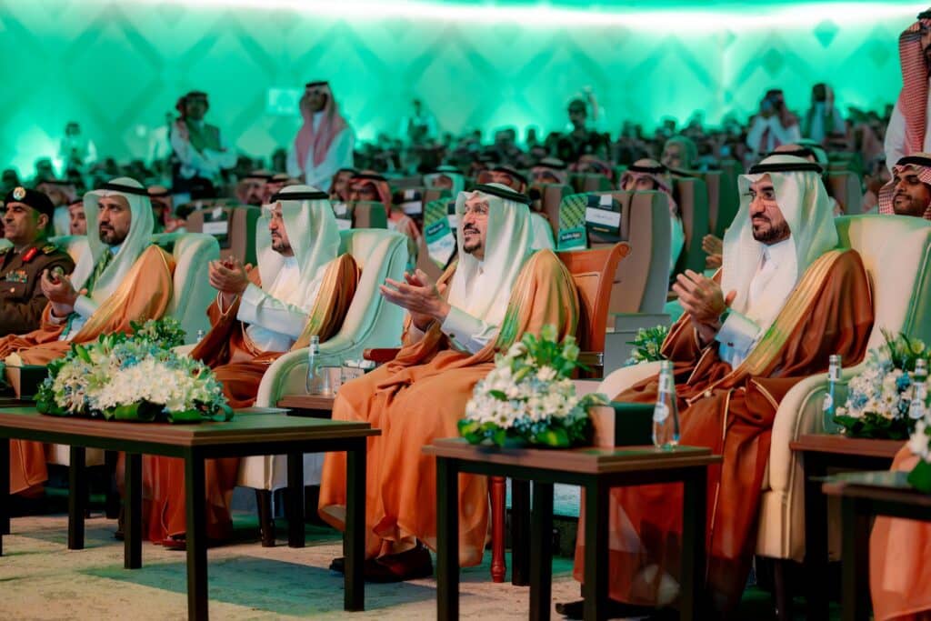 حضور أكاديمي في احتفال اليوم الوطني 95 بجامعة القصيم في أجواء مميزة.