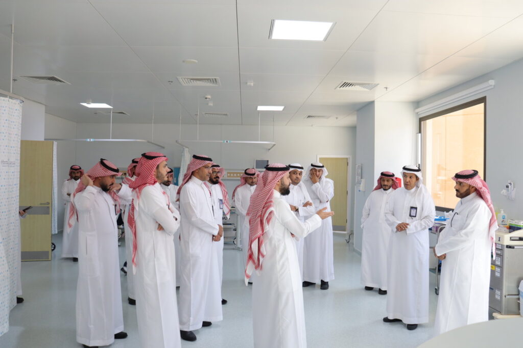 A meeting at a modernized hospital at Qassim University to discuss academic and health cooperation.