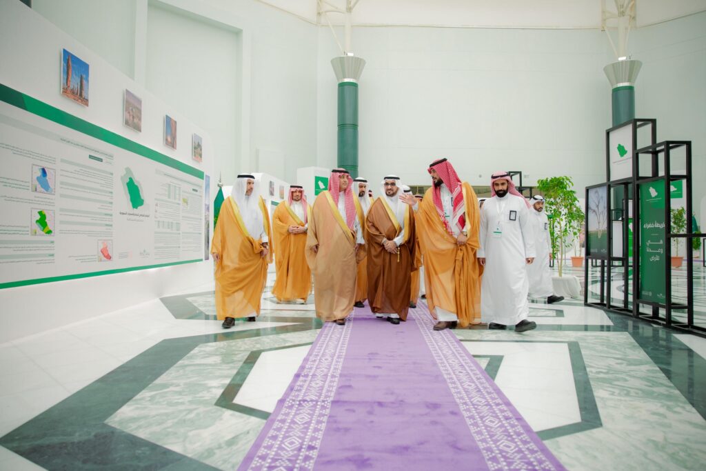يشارك المؤتمر في المؤتمر الجغرافي ضمن فعاليات أكاديمية جامعة القصيم حول البيئة والمحميات.
