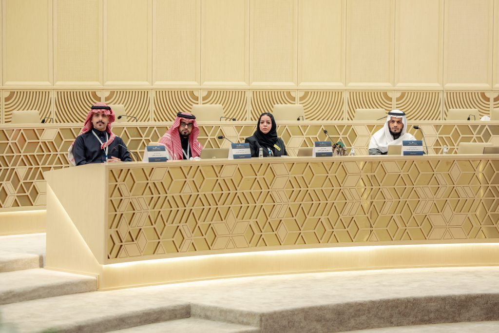 Meeting of the Deans of Student Affairs Committee at Qassim University to discuss the development of Saudi students.