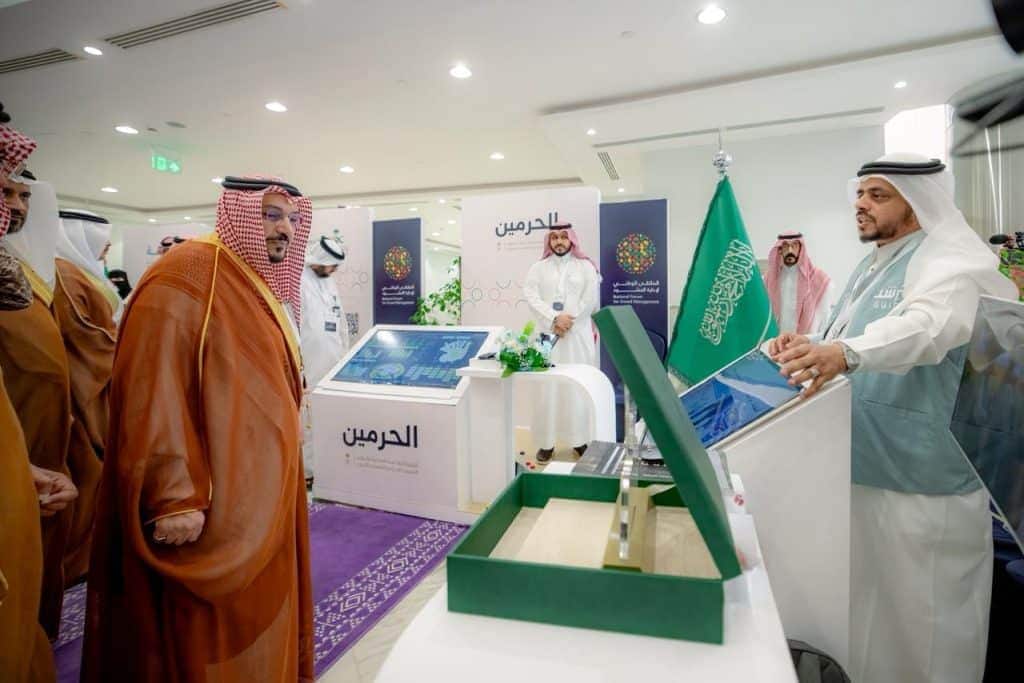 منصة تعريفية بجامعة القصيم في الملتقى الوطني لإدارة الحشود تعرض مشاريعها.