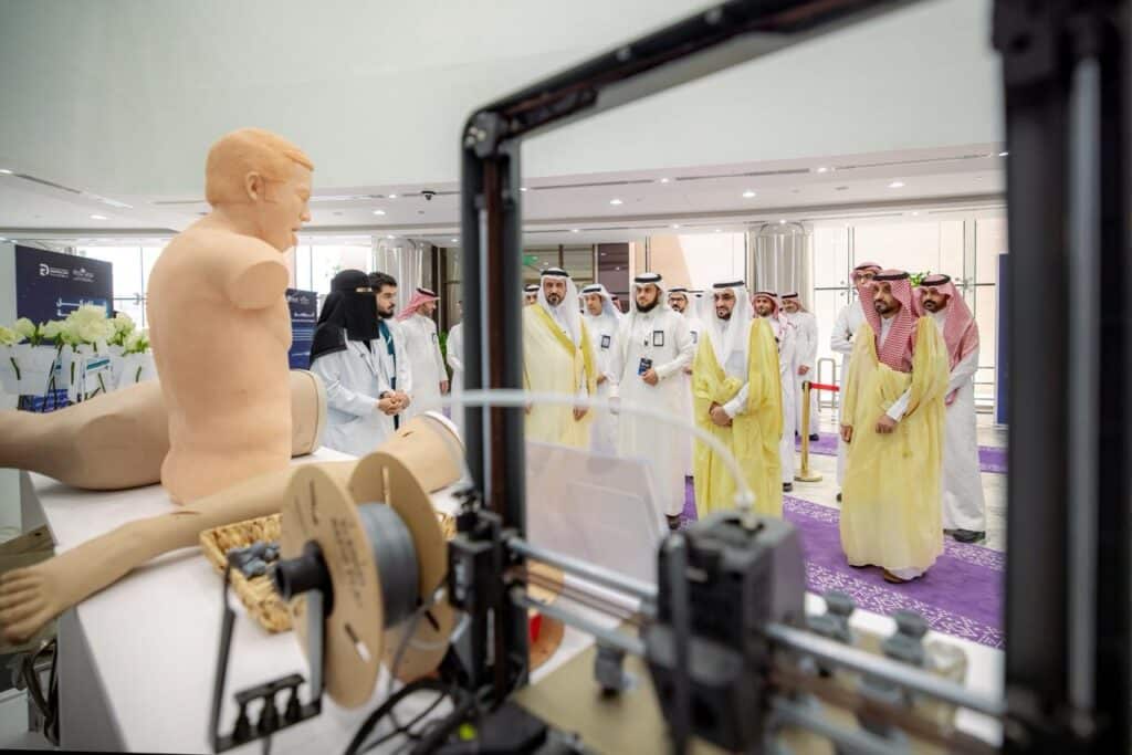 عرض تدريبي ضمن ملتقى يوم البحث في كلية الطب بجامعة القصيم لتعزيز البحث والابتكار.