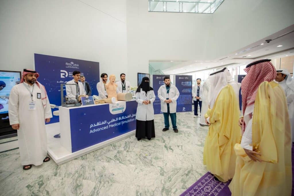 معرض محاكاة طبية متقدم في ملتقى يوم البحث الطب، جامعة القصيم.