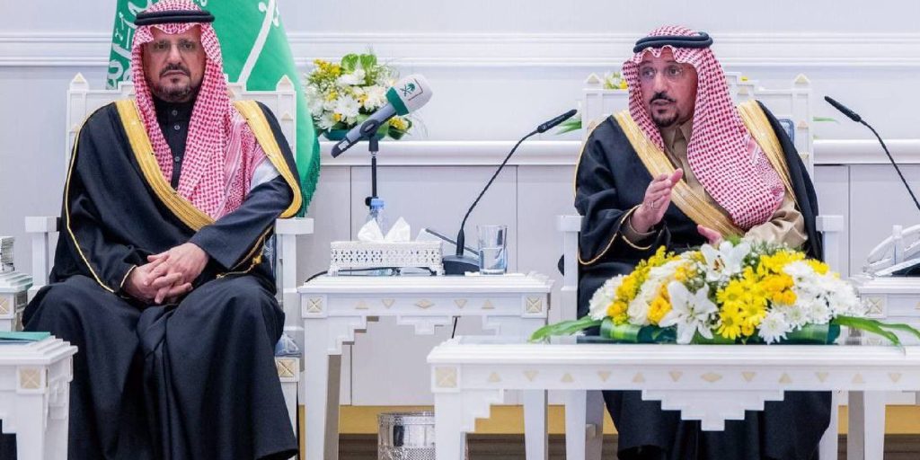 An academic discussion at Qassim University on qualifying national competencies according to the requirements of the labor market.